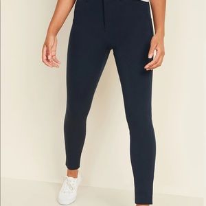 old navy pixie pants size 8, navy blue